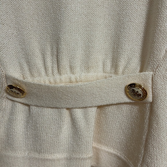 Never worn St. John knit jacket - Picture 6 of 7